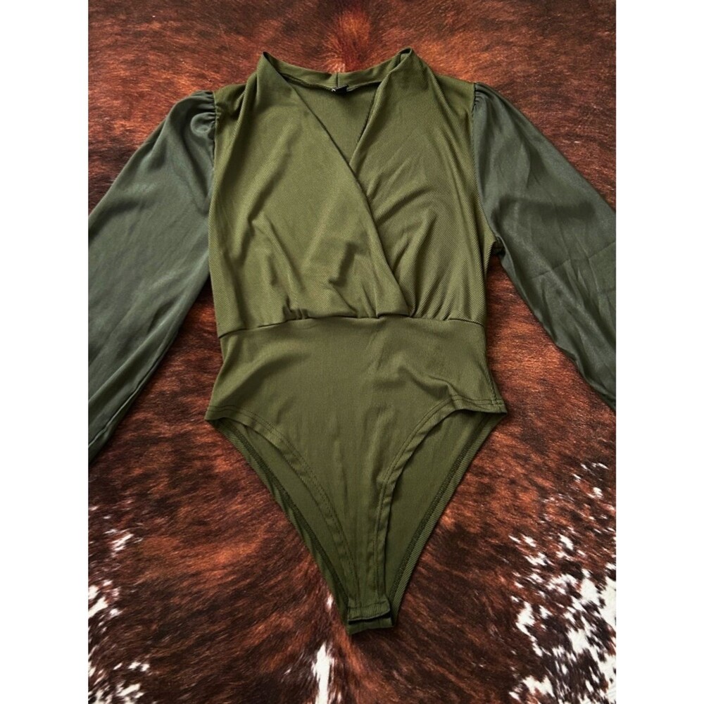 SHEIN Olive Green Long Sleeve Surplice Bodysuit - Picture 1 of 5